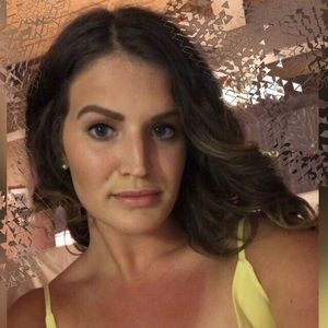 Meet your Posher, Cayley